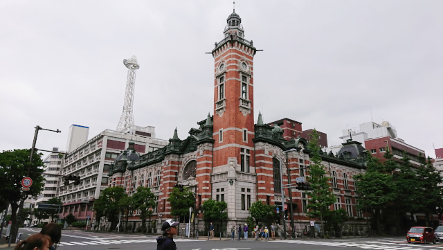 開港記念館　建物の角にある時計台はジャックの塔と呼ばれ高さは３６メートル。